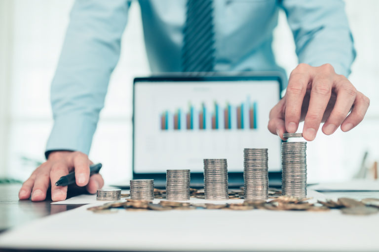 Quais são os primeiros passos para organizar as finanças da sua empresa?