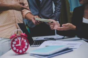 Como levantar capital para o seu negócio: dicas práticas para conseguir investimentos
