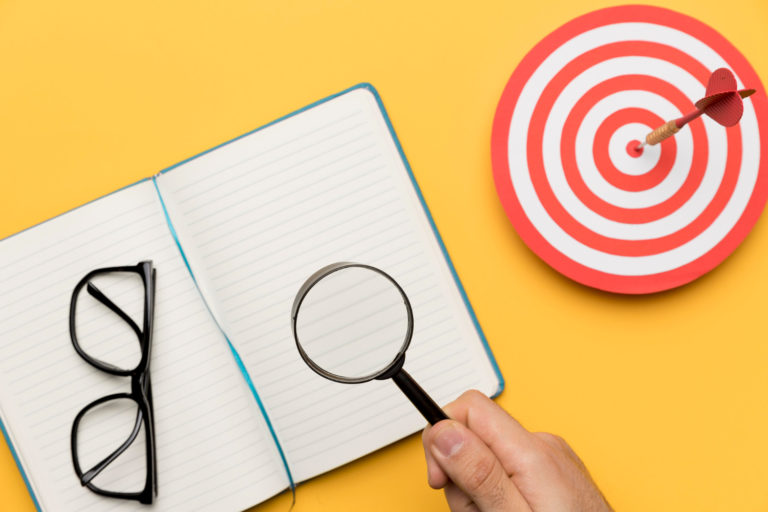 Aprenda a criar conteúdo relevante e envolvente para atrair e engajar seu público-alvo de forma eficaz com nossas dicas práticas