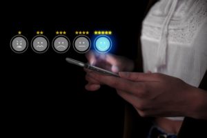 Descubra como a personalização em tempo real está revolucionando a experiência do cliente, aumentando engajamento e fidelização.