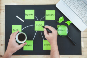 Aprenda estratégias eficazes para expandir o alcance orgânico nas redes sociais e gerar resultados sem depender de anúncios pagos.